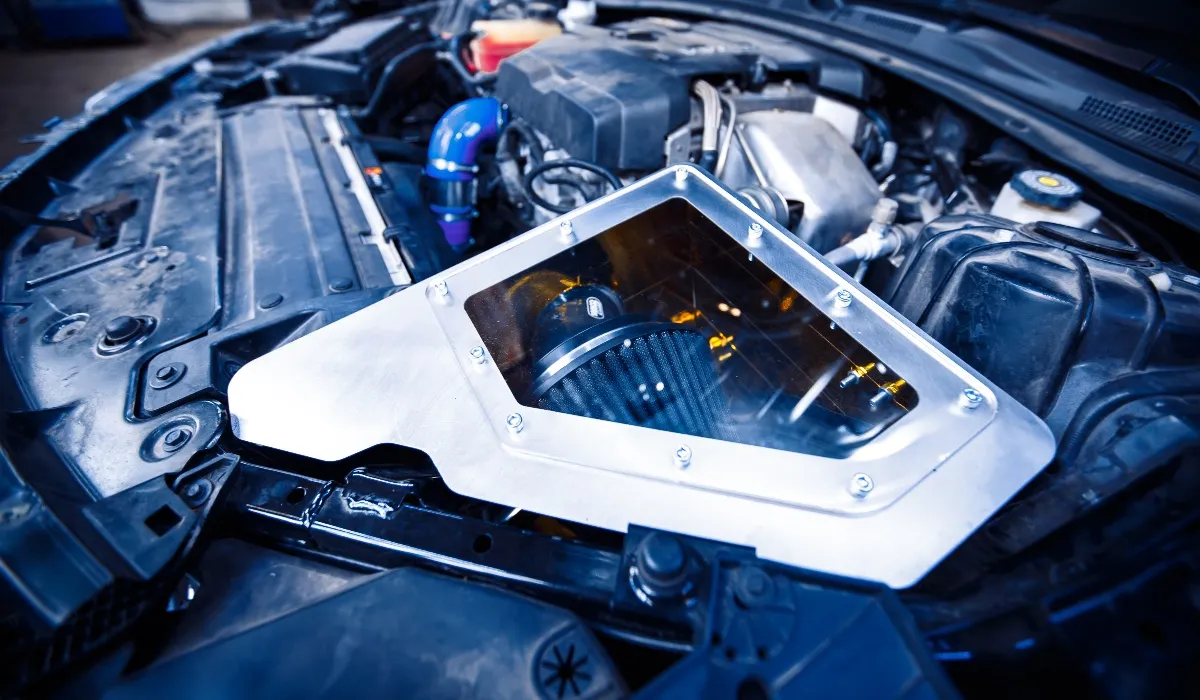 Холодный впуск на Chevrolet Camaro 2.0 турбо